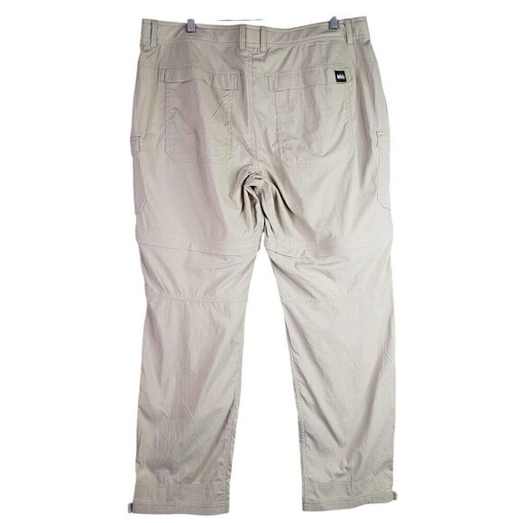 REI Co-op Pants Women’s Relaxed Convertible Size 16 Petite Khaki Stretch Cargo - Picture 3 of 16